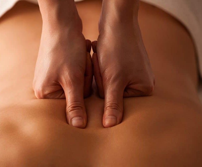 Massage Thái 90 Phút (Thảo dược)